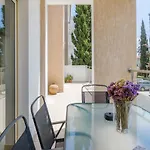 Luxury At Elysia Park, Pool, Spa, Balcony Διαμέρισμα Πάφος
