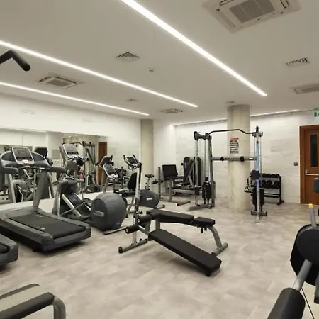 Luxury At Elysia Park, Pool, Spa, Balcony Apartment *