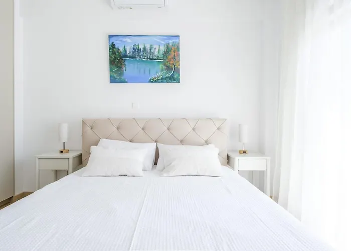 Luxury At Elysia Park, Pool, Spa, Balcony Lejlighed *