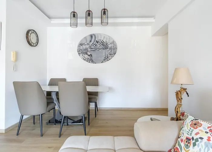 Luxury At Elysia Park, Pool, Spa, Balcony Apartmán